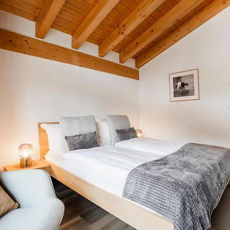Zenith B By Homeflow Apartment